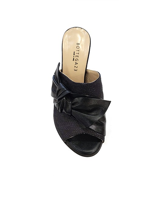 Marilyn’s Italian Leather Mule Shoes Black B49