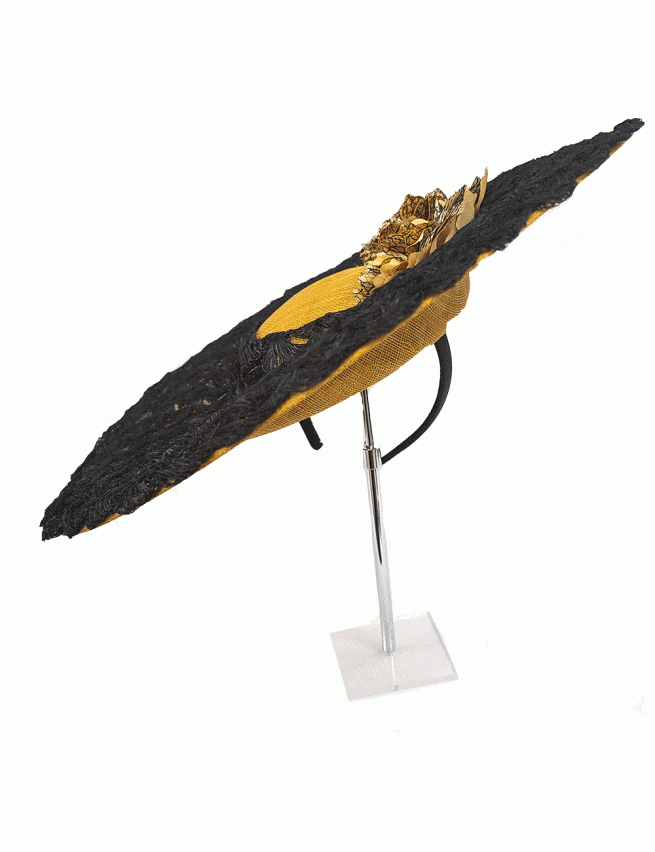 Marilyn's English Black and Gold Hat