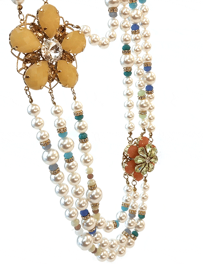 Marilyn’s Italian Pearl Flower Necklace