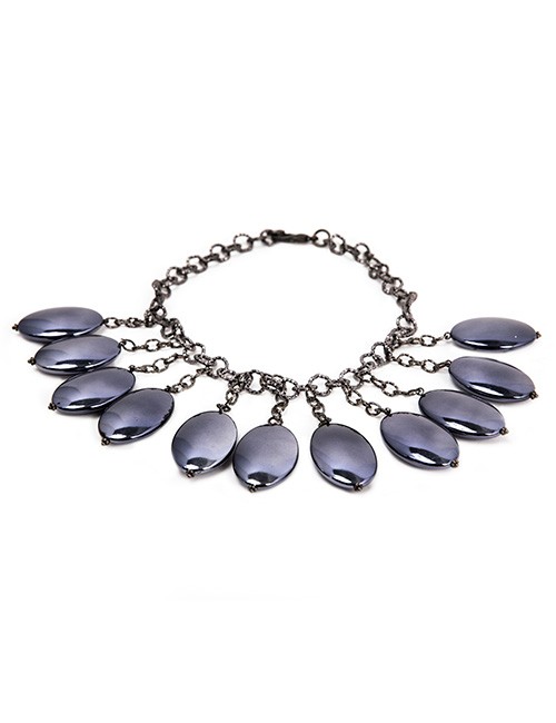 Artsy Silver Metal Chain Linked Necklace With Large Resin Oval Beads – Charcoal