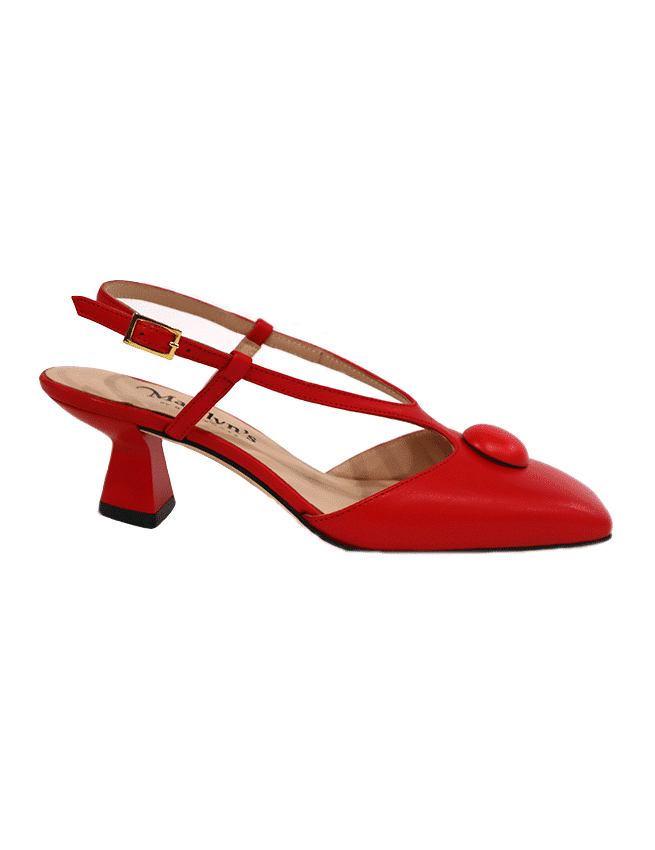 Marilyn’s Italian scarlet heel